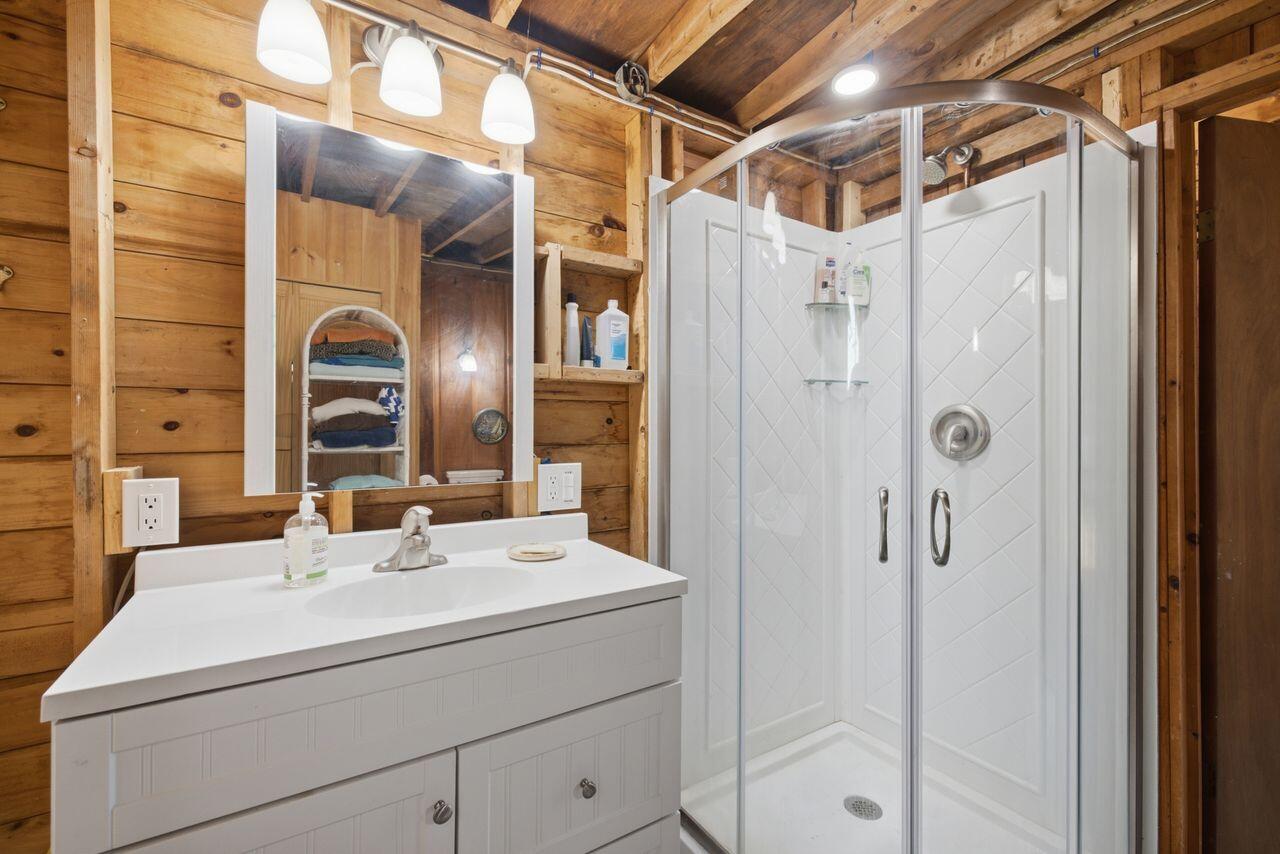 21 Haskell Avenue Raymond, ME 04071 - Photo 20 of 43 3G0A5414