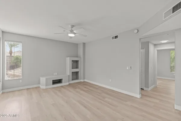 $2,400 | 11680 East Sahuaro Drive, Unit 2017, Scottsdale, AZ 85259