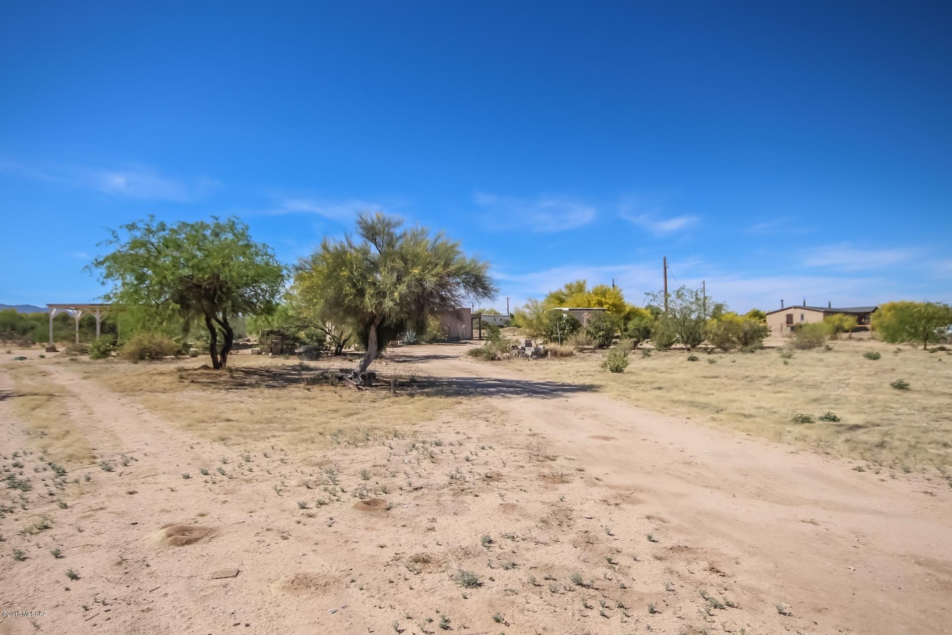 14385 West Raindance Road Tucson, AZ 85736 - Photo 3 of 17