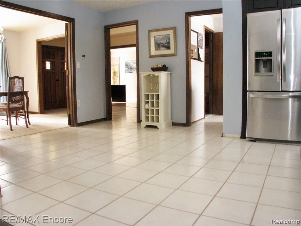 77610 Coon Creek Road Armada, MI 48005 - Photo 24 of 40 Kitchen.JPG