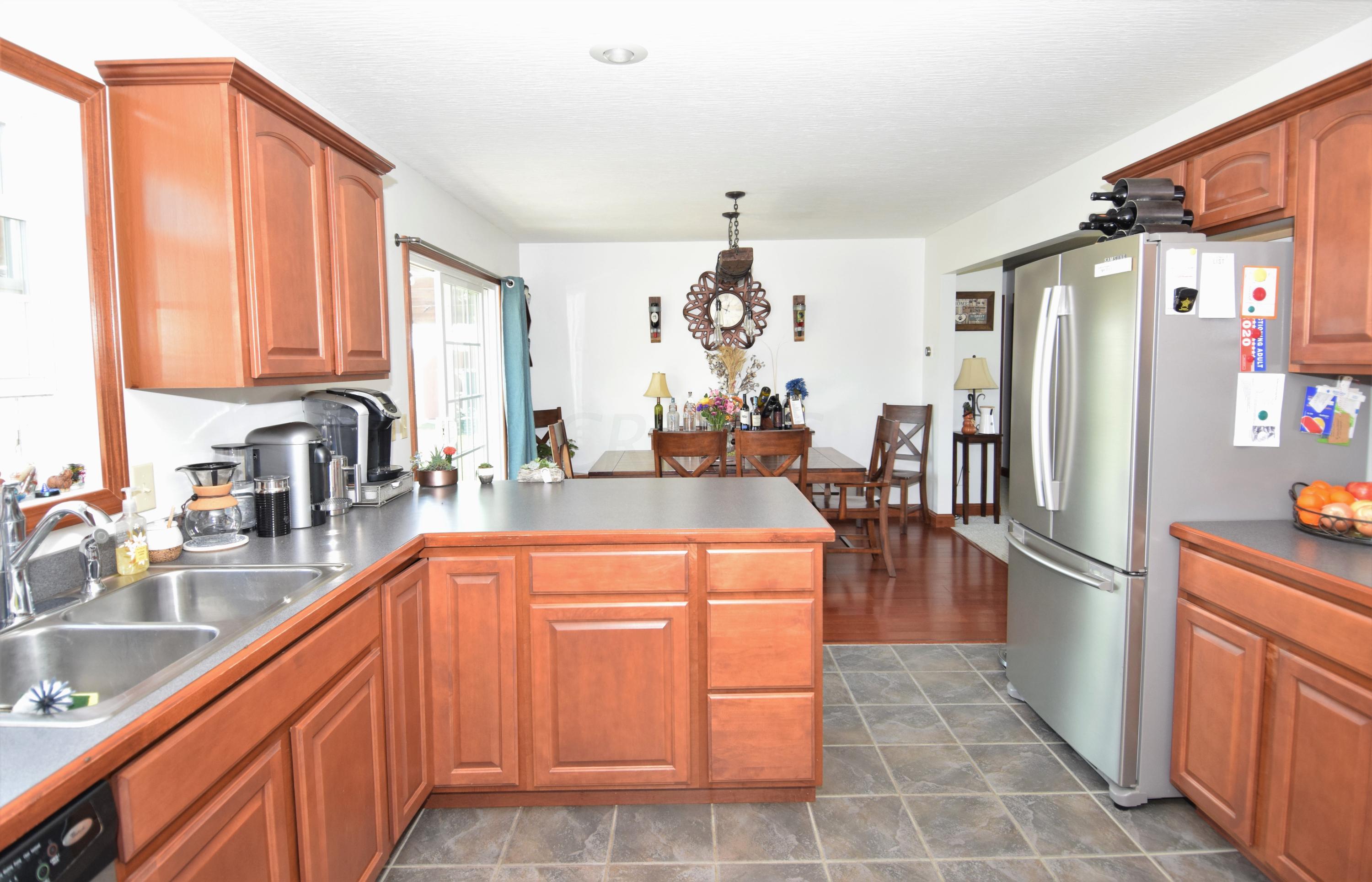 7378 Rader Road Northeast Pleasantville, OH 43148 - Photo 22 of 77