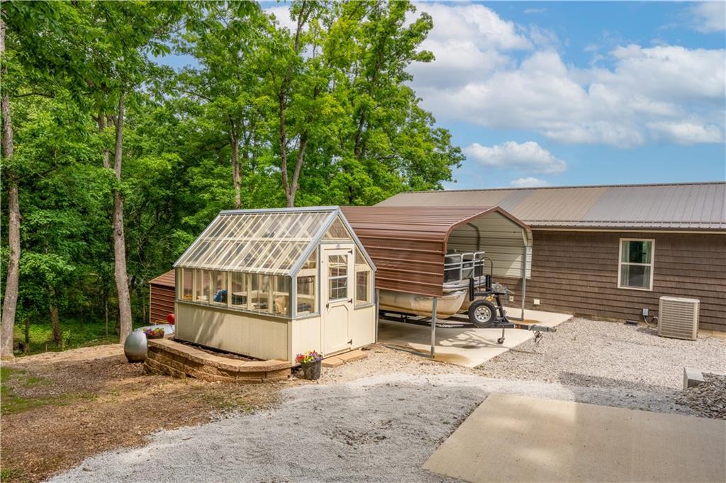 28251 Shore Road Warsaw, MO 65355 - Photo 11 of 93