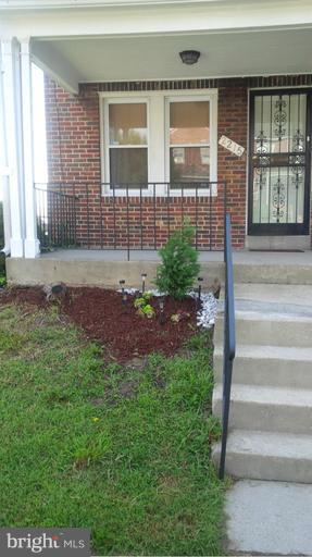 2215 North Rosedale Street Baltimore, MD 21216 - Photo 1 of 1 Exterior (Front)