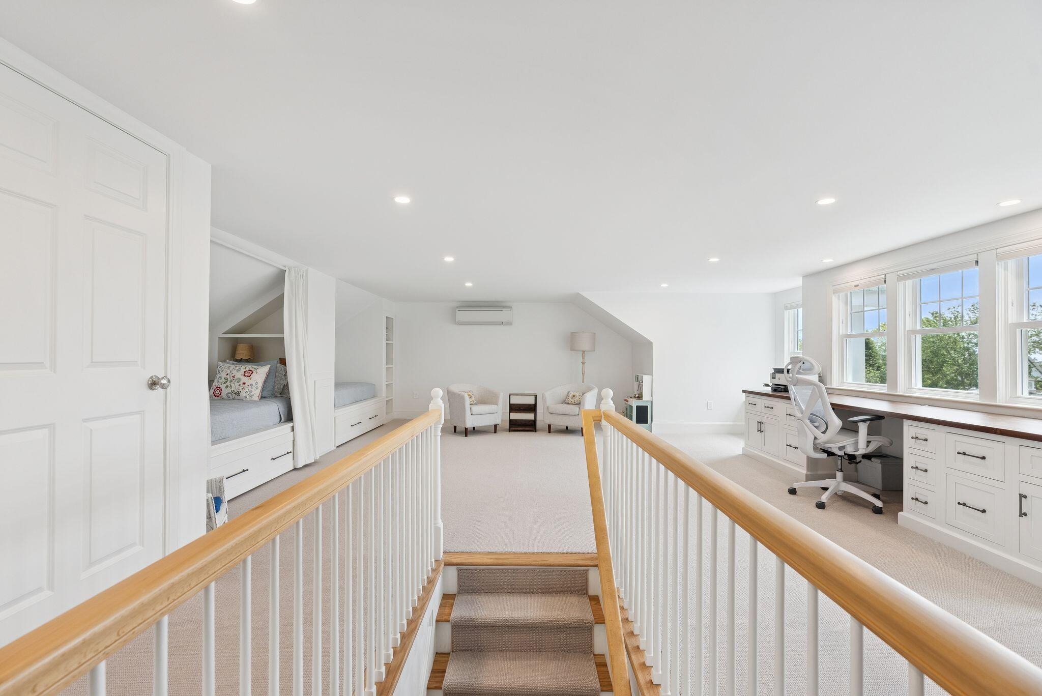 9 Oak Street Kennebunk, ME 04043 - Photo 35 of 50 40_DSC09122