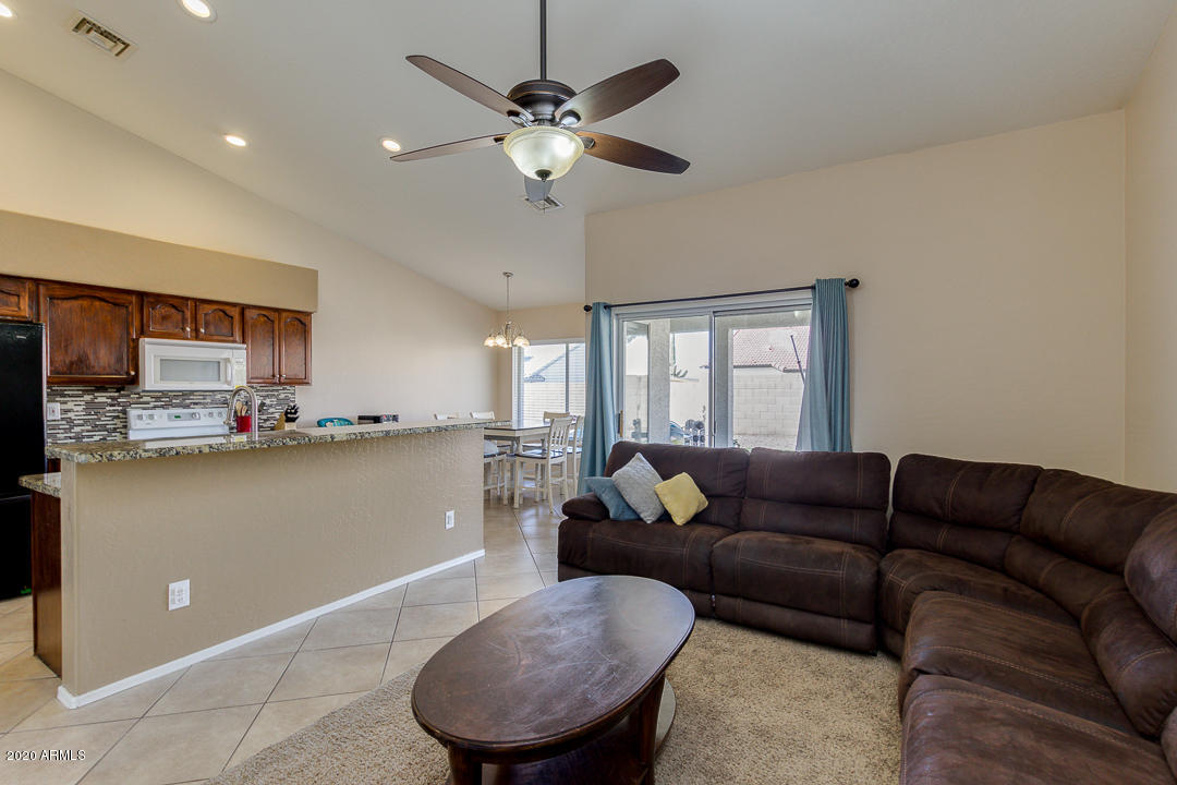 11460 East Decatur Street Mesa, AZ 85207 - Photo 9 of 40 09-Decatur