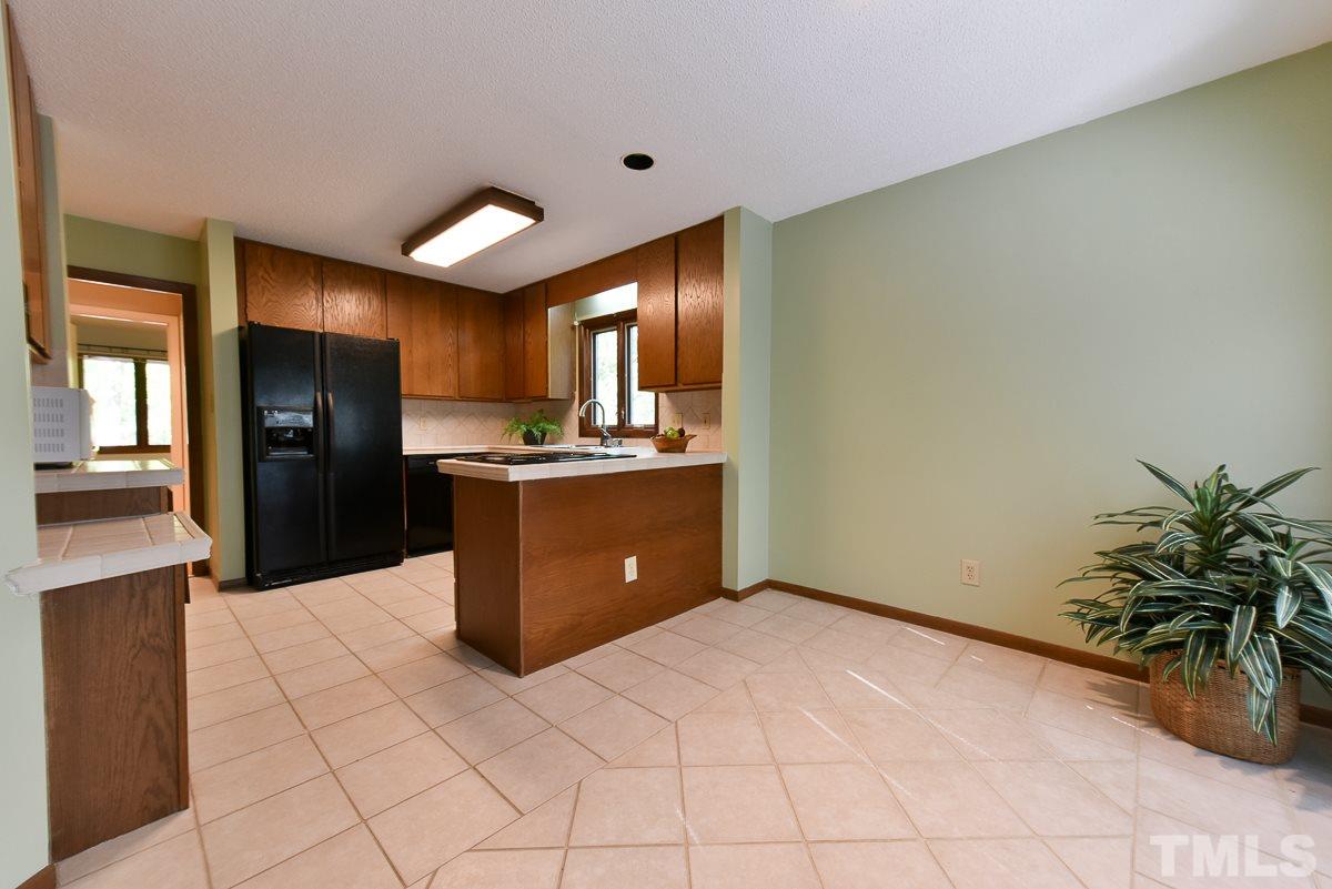 10 Pinnacle Road Durham, NC 27705 - Photo 11 of 18 Gallery Image 11