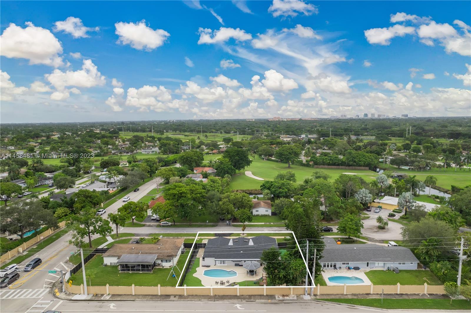 10520 Southwest 103rd Avenue Miami, FL 33176 - Photo 6 of 51 a view of a city