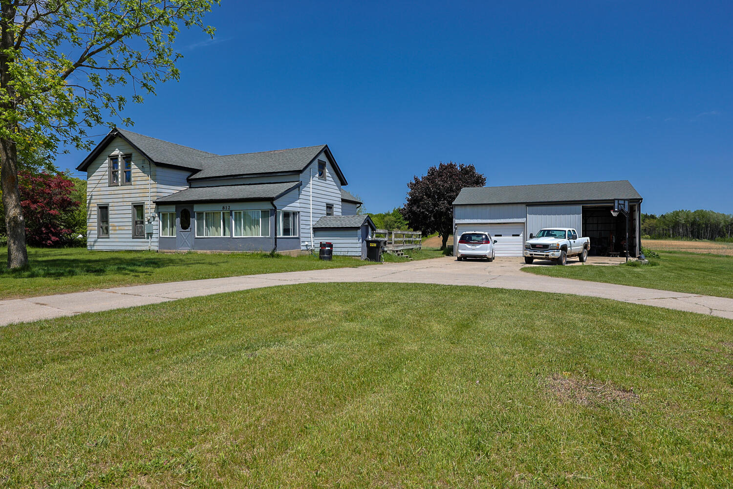 812 East Yale Road Rothbury, MI 49452 - Photo 21 of 25 814 E Yale (20 of 25)