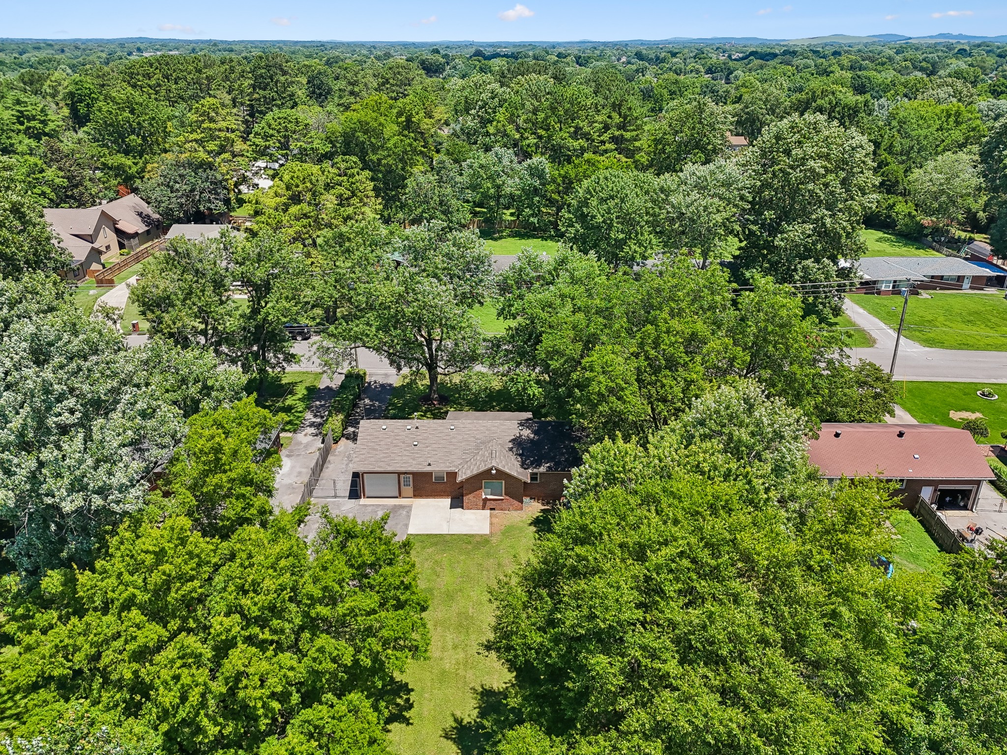 1419 Avon Road Murfreesboro, TN 37129 - Photo 5 of 39