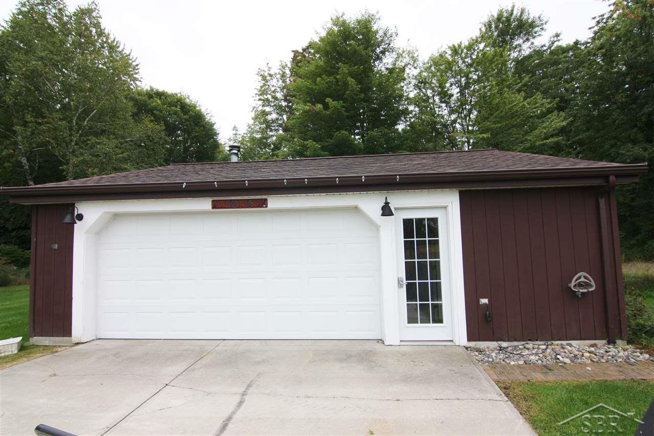 4585 Lalonde Road Standish, MI 48658 - Photo 24 of 45 31304123-23.JPG
