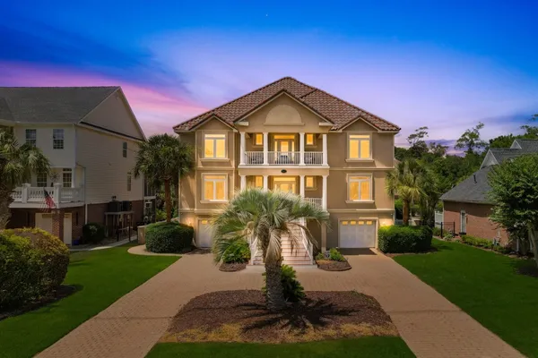 $2,495,000 | 701 North Hillside Drive, North Myrtle Beach, SC 29582