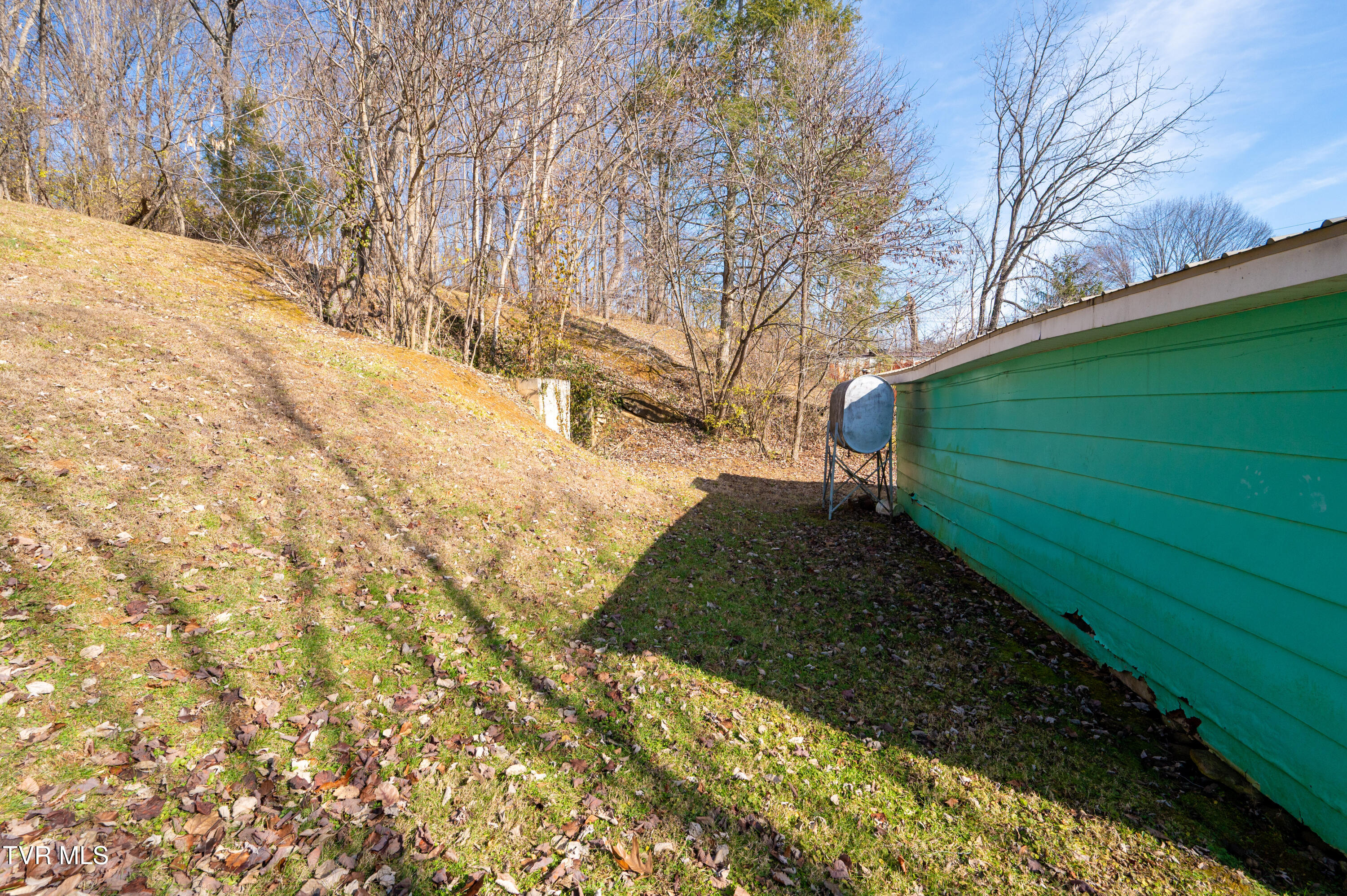 219 Old Siam Road Elizabethton, TN 37643 - Photo 20 of 35 Old Siam Rd-36