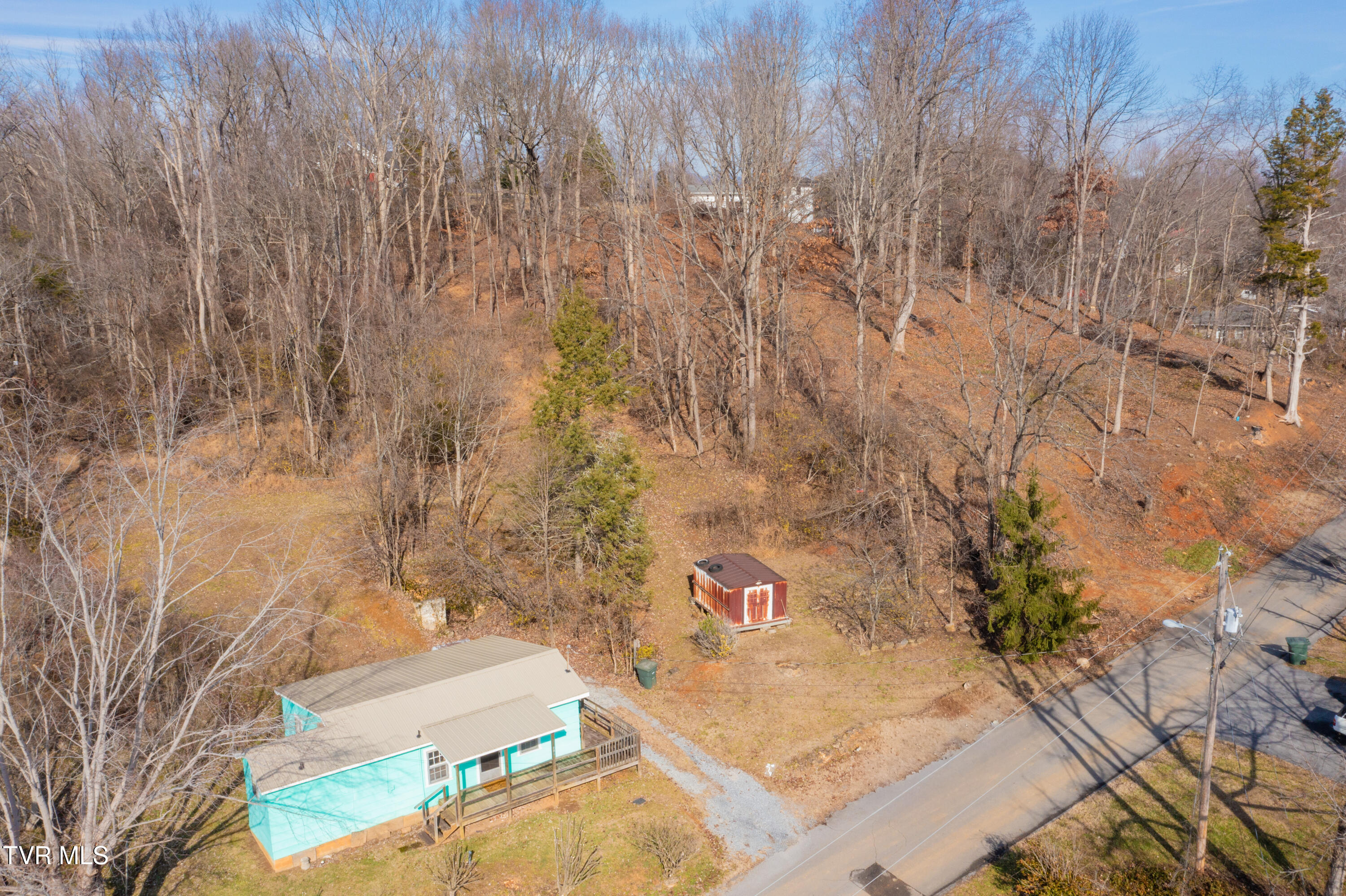 219 Old Siam Road Elizabethton, TN 37643 - Photo 27 of 35 Old Siam Rd-16