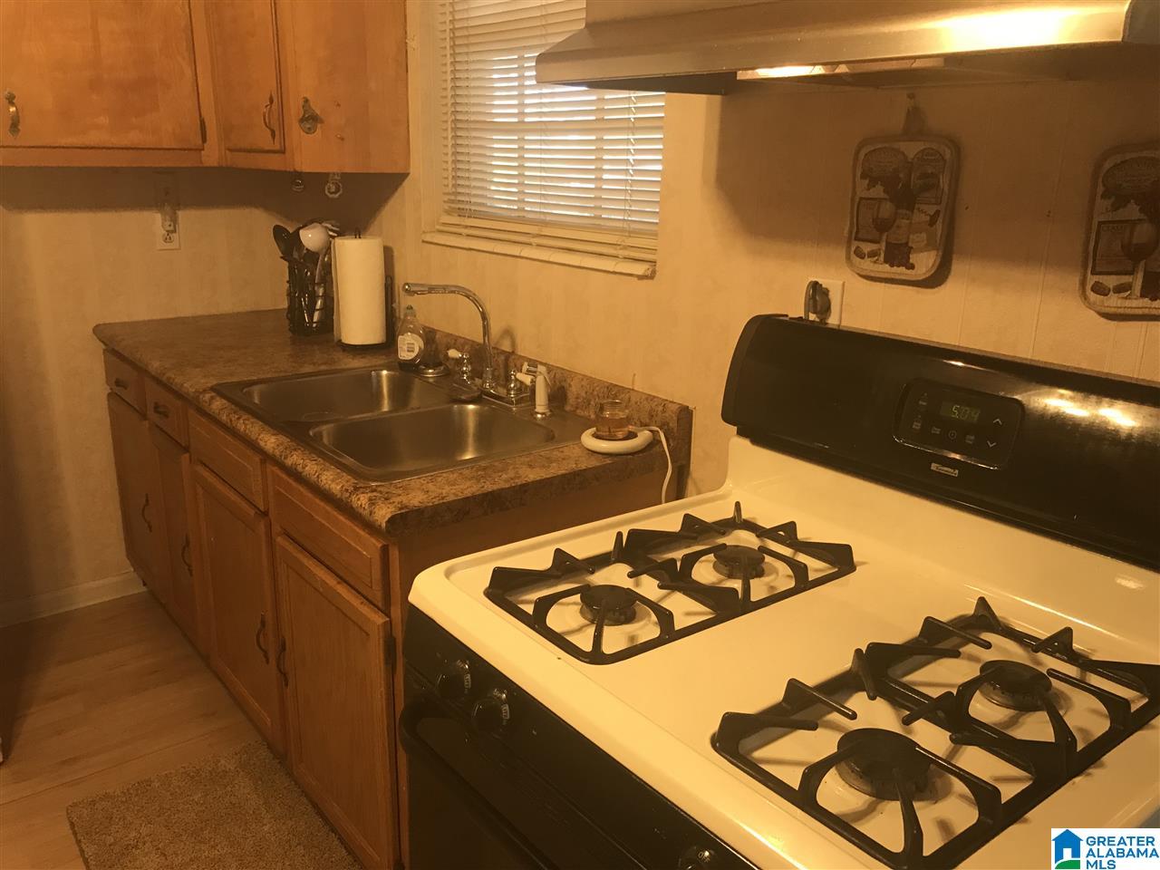 3729 Viola Avenue Southwest Birmingham, AL 35221 - Photo 16 of 27