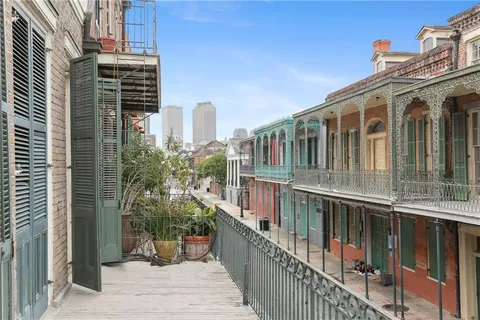 $1,150,000 | 538 Governor Nicholls Street, New Orleans, LA 70116