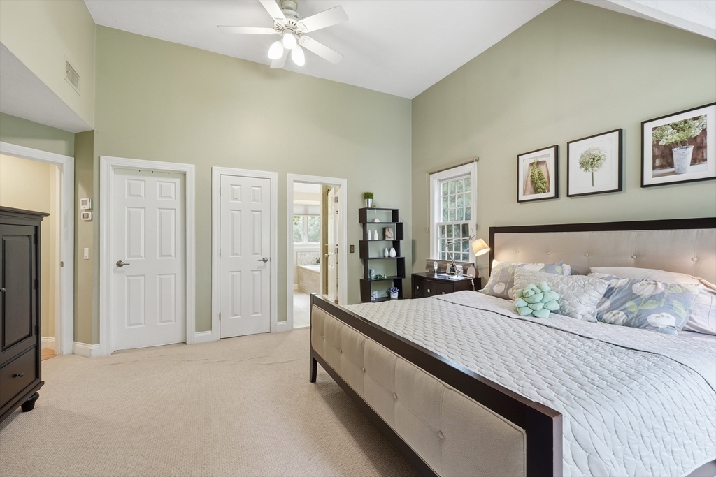 36 Upland Road Needham, MA 02492 - Photo 16 of 40