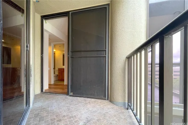 $338,000 | 60 North Beretania Street, Unit 506, Honolulu, HI 96817