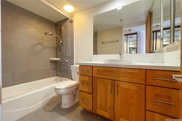 $338,000 | 60 North Beretania Street, Unit 506, Honolulu, HI 96817