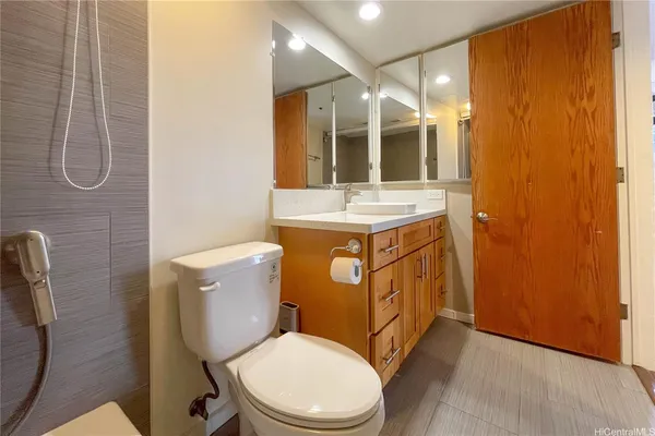 $338,000 | 60 North Beretania Street, Unit 506, Honolulu, HI 96817