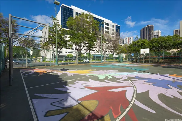 $338,000 | 60 North Beretania Street, Unit 506, Honolulu, HI 96817