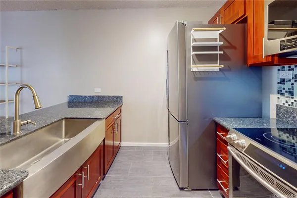 $338,000 | 60 North Beretania Street, Unit 506, Honolulu, HI 96817