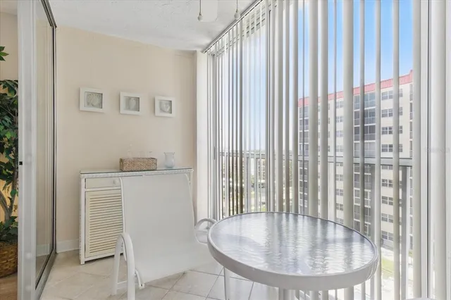 $3,600 | 244 St Augustine Avenue, Unit 605, Venice, FL 34285