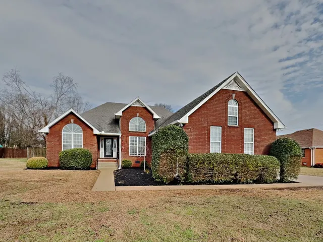 $2,299 | 1503 Whitmore Street, Lebanon, TN 37087