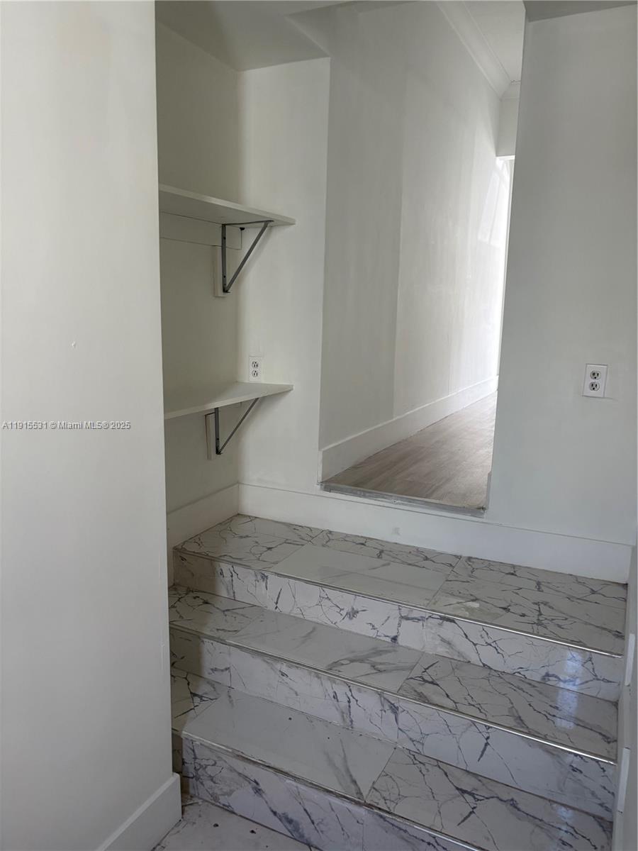 927 Southwest 9th Avenue, Unit 1 Miami, FL 33130 - Photo 9 of 16