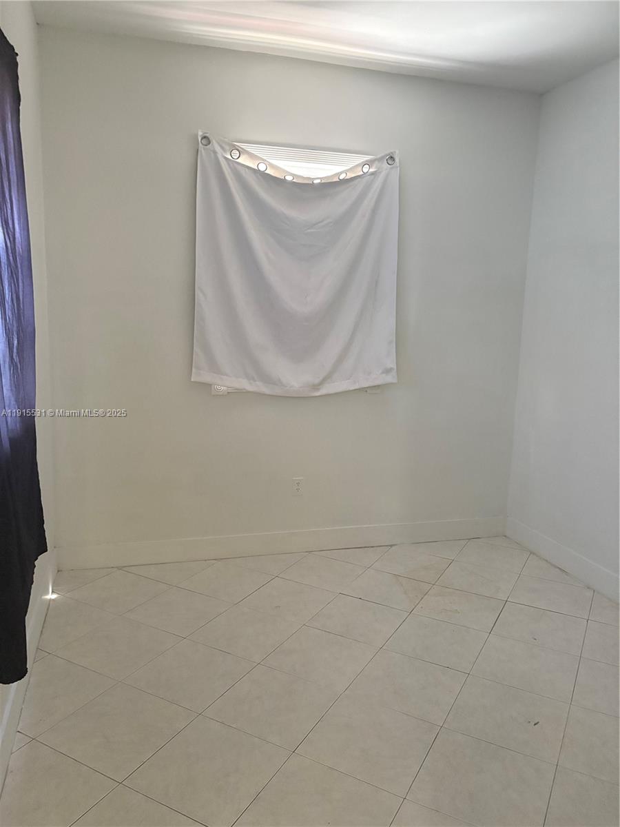 927 Southwest 9th Avenue, Unit 1 Miami, FL 33130 - Photo 10 of 16