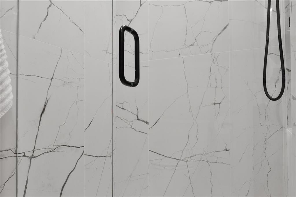 4950 Central Street, Unit 206 Kansas City, MO 64112 - Photo 15 of 27