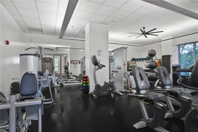 $700,000 | 4950 Central Street, Unit 206, Kansas City, MO 64112