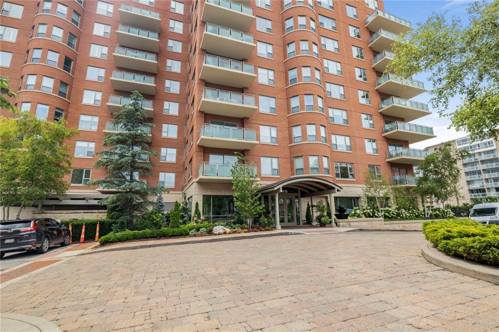 4950 Central Street, Unit 206 Kansas City, MO 64112 - Photo 26 of 27