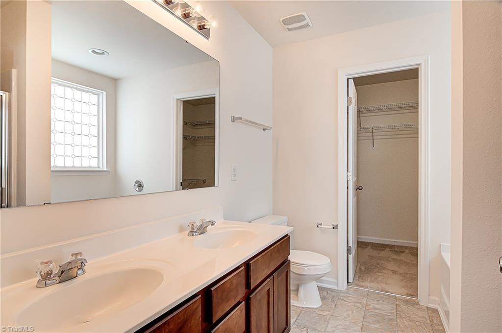 853 Hedgepath Terrace High Point, NC 27265 - Photo 21 of 30 Gallery Image 21