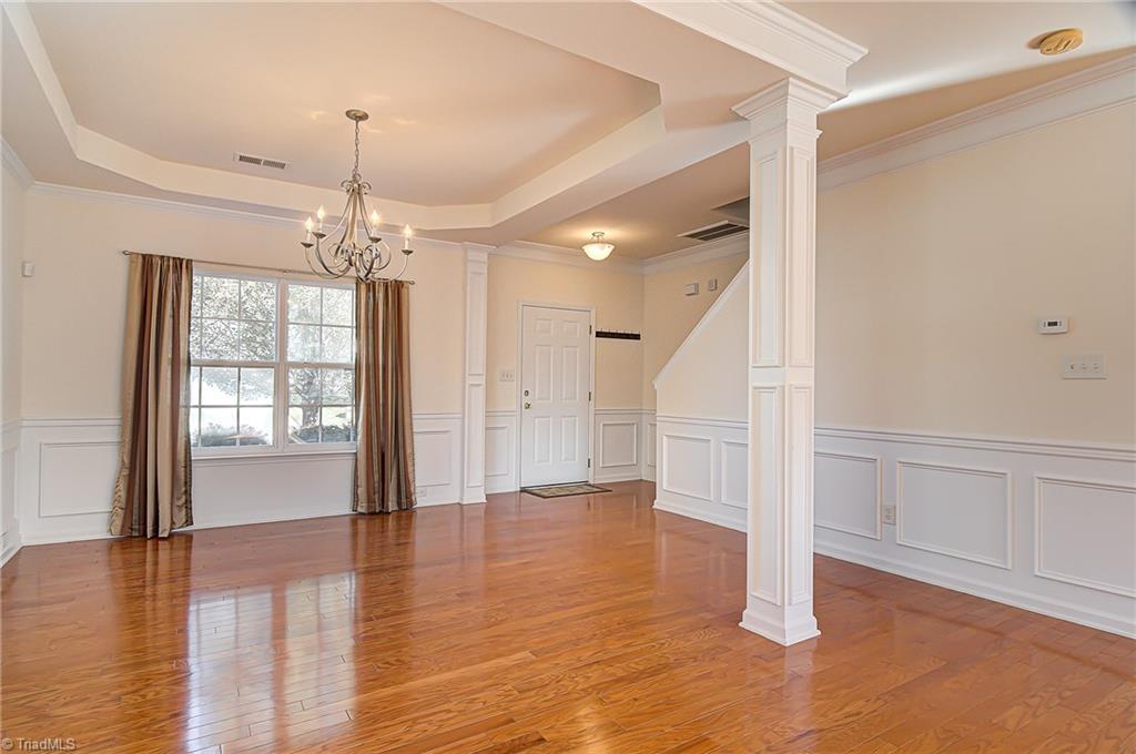 853 Hedgepath Terrace High Point, NC 27265 - Photo 4 of 30 Gallery Image 4