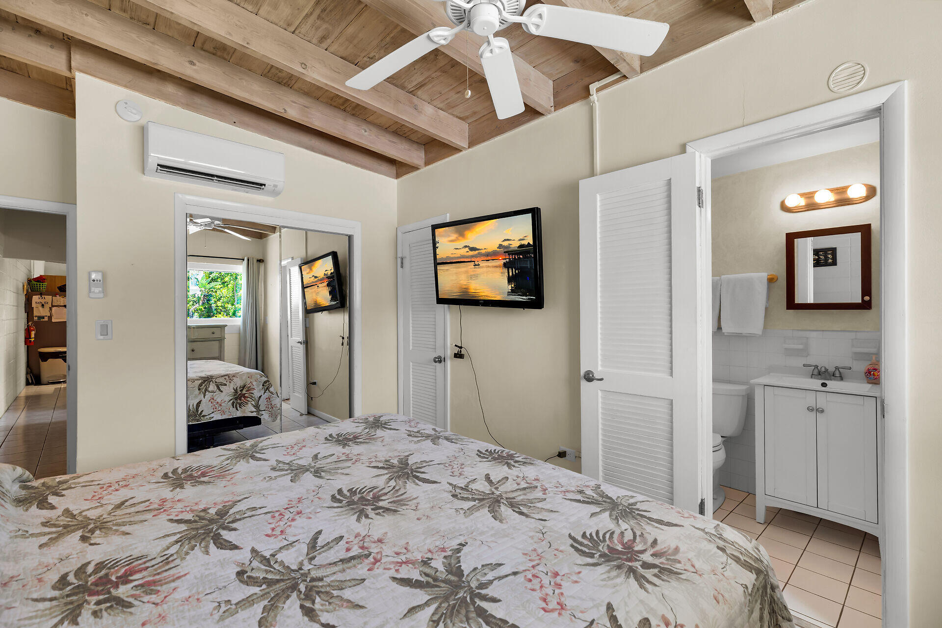 191 5th Street Key Colony Beach, FL 33051 - Photo 21 of 82 virtual-tour-363662-mls-high-res-image-3