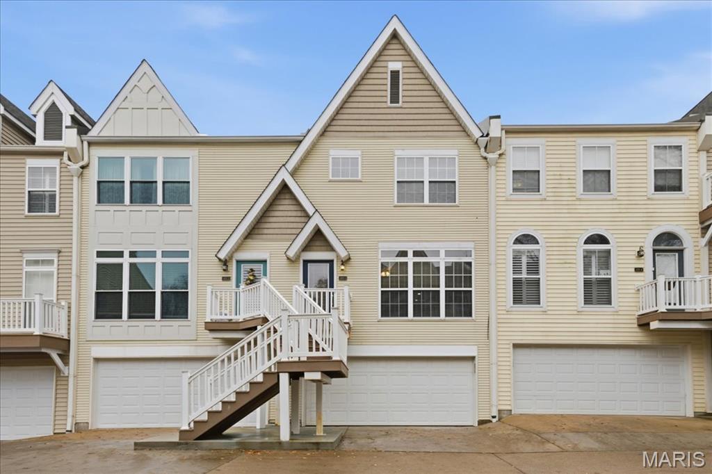 419 South Geyer Road, Unit 3 St. Louis, MO 63122 - Photo 1 of 58