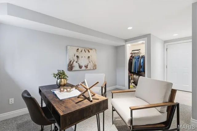 $439,000 | 419 South Geyer Road, Unit 3, St. Louis, MO 63122