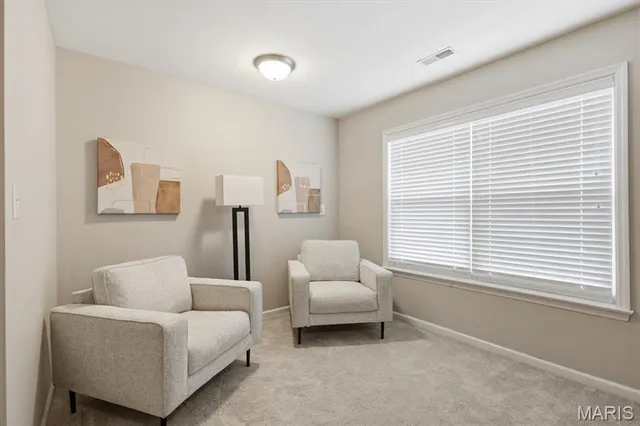 $439,000 | 419 South Geyer Road, Unit 3, St. Louis, MO 63122