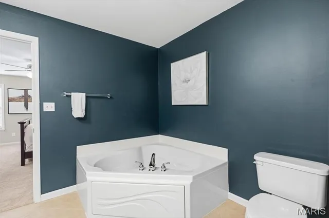 $439,000 | 419 South Geyer Road, Unit 3, St. Louis, MO 63122