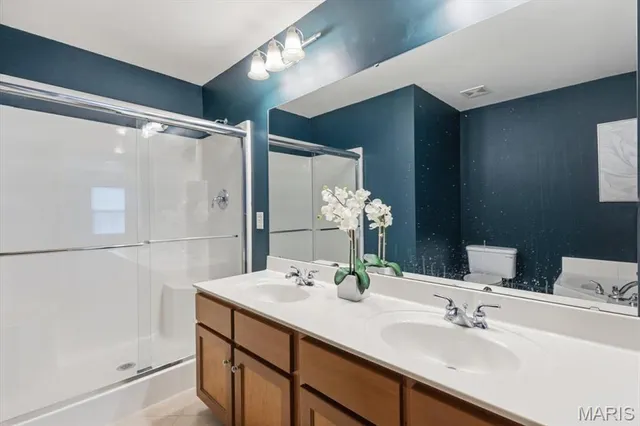 $439,000 | 419 South Geyer Road, Unit 3, St. Louis, MO 63122