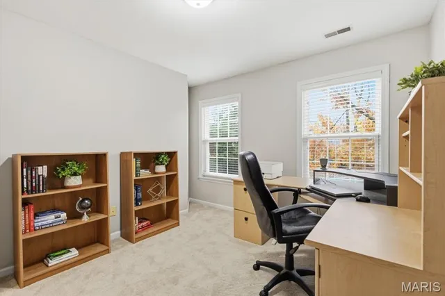 $439,000 | 419 South Geyer Road, Unit 3, St. Louis, MO 63122