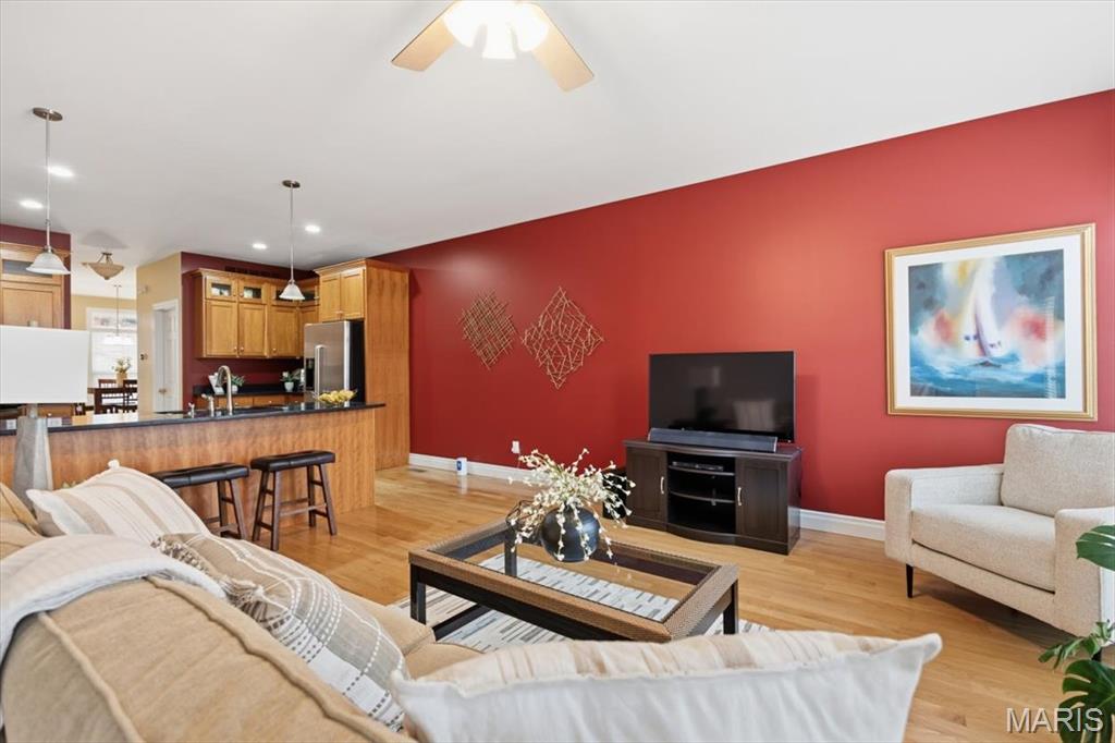 419 South Geyer Road, Unit 3 St. Louis, MO 63122 - Photo 5 of 58