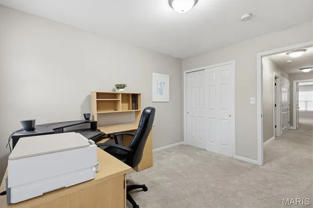 $439,000 | 419 South Geyer Road, Unit 3, St. Louis, MO 63122