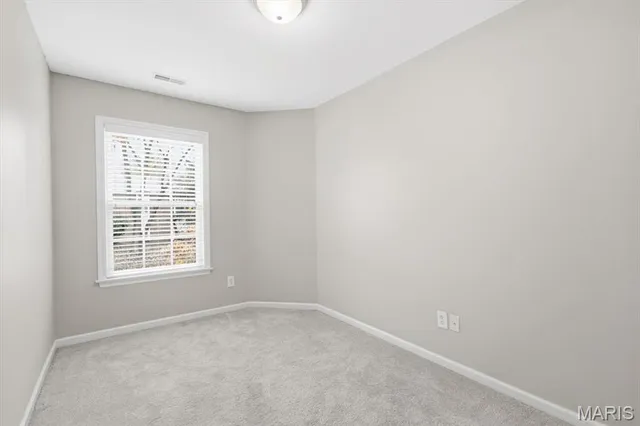 $439,000 | 419 South Geyer Road, Unit 3, St. Louis, MO 63122