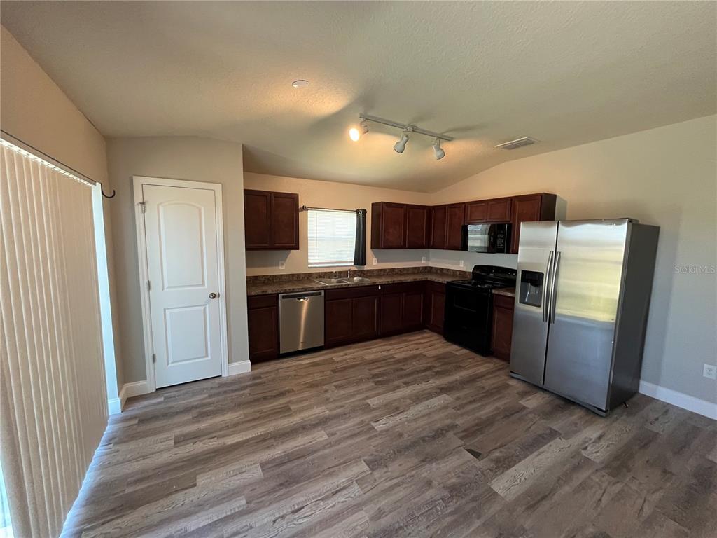 4167 Sand Ridge Boulevard Spring Hill, FL 34609 - Photo 8 of 24