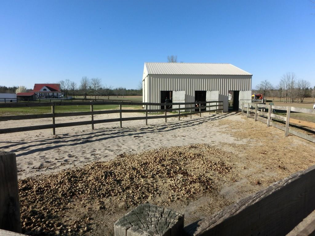 770 North Windsor Road Williston, SC 29853 - Photo 26 of 41