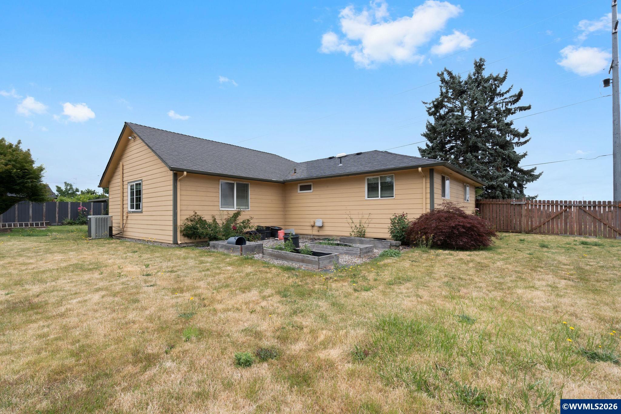 4952 Sunnyview Road Northeast Salem, OR 97305 - Photo 28 of 32