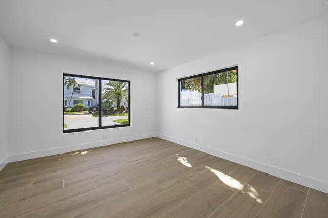 $1,589,000 | 4121 Northeast 31st Avenue, Lighthouse Point, FL 33064