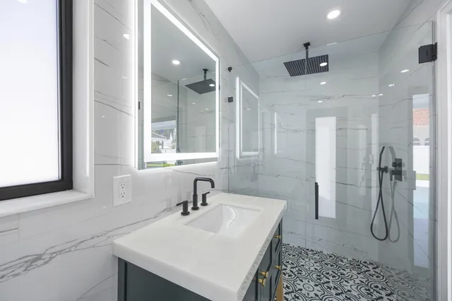 $1,589,000 | 4121 Northeast 31st Avenue, Lighthouse Point, FL 33064