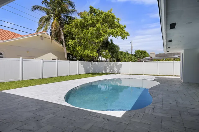 $1,589,000 | 4121 Northeast 31st Avenue, Lighthouse Point, FL 33064